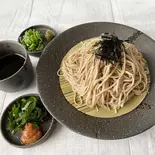 梅・しそ蕎麦(冷)/Ume and Shiso buckwheat noodles（戸隠そば 茶屋うずら 東京錦糸町店/TOGAKUSHISOBA CHAYAUZURA）