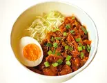 豚キムチ丼（コリアンキッチンオン）