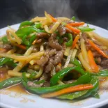 青椒肉絲（中華料理 ハオツー）