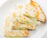 ゴルゴンゾーラチーズのナン Gorgonzola Cheese Naan(ディップパレス 新横浜店)