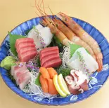 おまかせ刺身盛り（熟成すし前田）