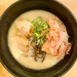 柚子塩とんこつ(くねくねラーメン 大須万松寺店)