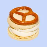 ソルティキャラメルマカロンSalty Caramel Macaron（韓国風カフェ ジャイアントコーヒー Korean style café GAIANT COFFEE[자이언트 커피]）