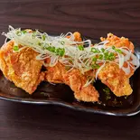 【香味】油淋鶏ザンギ(3ヶ)（なるとキッチン荻窪店）