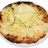 ガーリックチーズナン| Garlic Cheese Nan(カレーパレスガネーシャ)