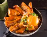 豚トロキムタマ丼 Pork Jowl with Kimchi Omelette Rice Bowl（大阪焼肉丼せんば 栄店）
