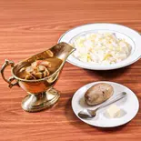 【当店おすすめ第2位】チキンカレー（199VINA）