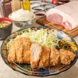 ロースカツ定食 松320g（とんかつ・牛カツ 油屋）