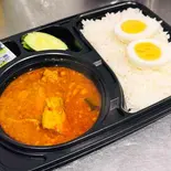 ゲーンクアグラドゥーク オーンプリックゲーンターイ+ ご飯+ゆで卵แกงคั่วกระดูกอ่อนพริกแกงใต้+ข้าวสวย+ไข่ต้ม(PINTO)