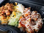 テリヤキチキン＆タコライス（焼きたてチキンの店•デューズ）