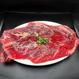 黒毛和牛赤身うすぎり（【松阪牛のカルビが人気！】焼肉しん）