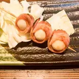 うずらベーコン巻 Quail ＆ Bacon Roll（居酒屋亀屋 平尾店）