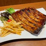 自慢の肉料理 オリジナルBBQ 骨付きバックリブ  6本（我自由家）