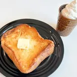 ホイップフレンチトースト（たいむとりっぷ アテネ・フランセ店）