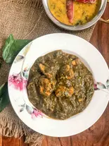 Saag Chicken Curry サーグチキンカレー（ニルワナム 有明店）