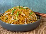 CHICKEN HONGKONG NOODLES チキン香港ヌードル（Desi tadka (Indian restaurant)）