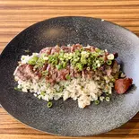 和チャ(牛ロースステーキと大葉のガーリック炒飯)（ロマンレコーズカフェ）