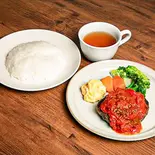 【ライス・スープ付】オリジナルトマトソース和牛仕様ハンバーグ(160グラム)（Grill＆bar Areva(ミート高橋)）