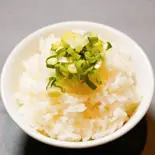 【炭水化物の宝石箱や】ごはん150g(【超美味でも980円】まぜぬなら まぜてみせよう まぜ麺屋 堺店)
