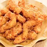 自家製とりの唐揚げ(並盛り)（肉麺屋）