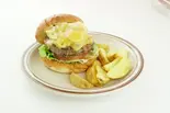 ハラペーニョチーズバーガー(WILLIE's)