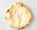 【とろ~り】チーズナン/Cheese Nan(インドネパール料理カナパニ吉野町店)
