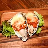 殻付き焼牡蠣【トマトチーズ】(1個入り)(牡蠣酒場すずきんち)