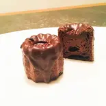 カヌレ(ショコラ) Canelles de Bordeaux (chocolate) cocoange_M（【食べログ百名店】極上食パン x 高加水・低温長時間発酵パン L’Atelier du pain(ラトリエデュパン) 六本木）