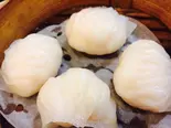 エビ蒸し餃子（龍興楼）