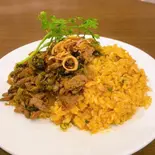 牛肉と高菜チャーハン Cơm Rang Dưa Bò（ベトナム料理 アオザイレストラン）