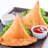 Samosa サモサ（Spice Vino）
