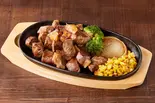 【単品】カットステーキ(グラム選択式) [À la carte] Cut Beef Steak（肉テロ！肉たらしくてぎゅう 川崎店）