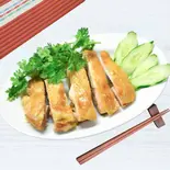 しっとりチキン＆コリアンダー moist chicken with coriander（シンのカウマンガイ中延支店）