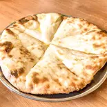 チーズナン CheeseNan（インド料理 シャングリーラ）