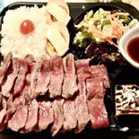 【赤身肉のコクとジューシーな肉汁が美味い!】国産牛ハラミセット SKIRT STEAK SET(肉バルbistro 旬)