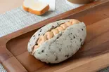 お米パンピーナッツクリームサンド(Kome Pan 米粉を使ったパンと焼き菓子)