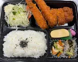 エビ・ヒレカツ弁当（唐揚げ・お弁当 とり心）