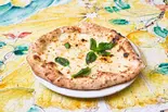 【PZ-7】マルゲリータ ビアンカ トマトソースなしの白いマルゲリータ（タランテッラ ダ ルイジ (TARANTELLA da luigi)）