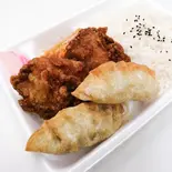 揚げ餃子・醤油旨塩あいもり弁当（元祖からあげ本舗マルカ商店 浅草店）