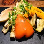 窯焼き野菜の6種盛り   イオウ風味の岩塩添え（TENEREZZA）