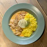 ごろごろ牛すじのビーフストロガノフ(ドリンクセット)（蒲田カフェ）