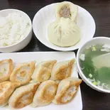 焼き餃子と鶏スープセット(春ちゃん手作り餃子)