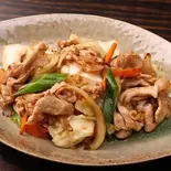 源タレ炒め Stir-fry with Gen-tare sauce 源酱炒（東北居酒屋～奥羽の宴～）