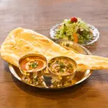 Nセット シーフードカレーとキーマカレー ナンかライス サラダ付（TAREMAM）