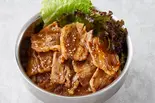 【人気No.2!】牛カルビ丼(タレ焼肉と包み野菜の専門店 焼肉くるとん たまプラーザ店)