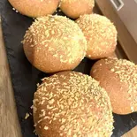 バターチキンカレーパン Butter Chicken Curry Bread（Manhattan Bakery ＆ Wine bar）