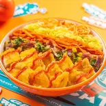 トマトサクサクチキンビビンバ（小馋猫烤肉拌饭(シャオチャンマオビビンバ)）