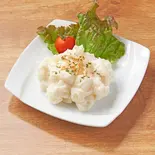 北海道十勝産のポテトサラダ(濃厚魚介豚骨つけ麺 諸星 三宮南店)