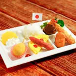 洋食屋のお子様ランチ(おもちゃつき)（エビフライが自慢の洋食屋 レストランクーポール 砧店）