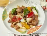 牛肉のオイスターソース炒め Stir-fried Beef With Oyster Sauce（台湾菜館 弘城）